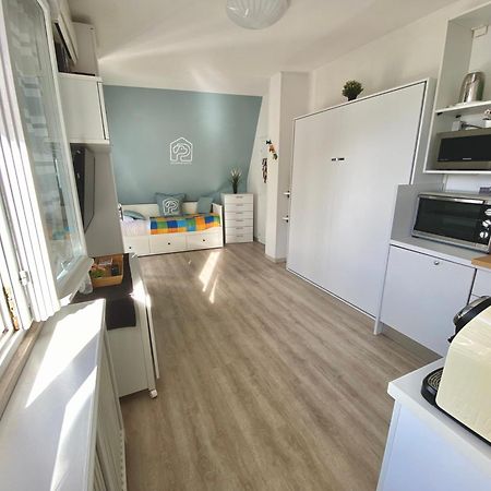 ベラーリア・イジェア・マリーナLa Casa Di Pamyアパートメント エクステリア 写真
