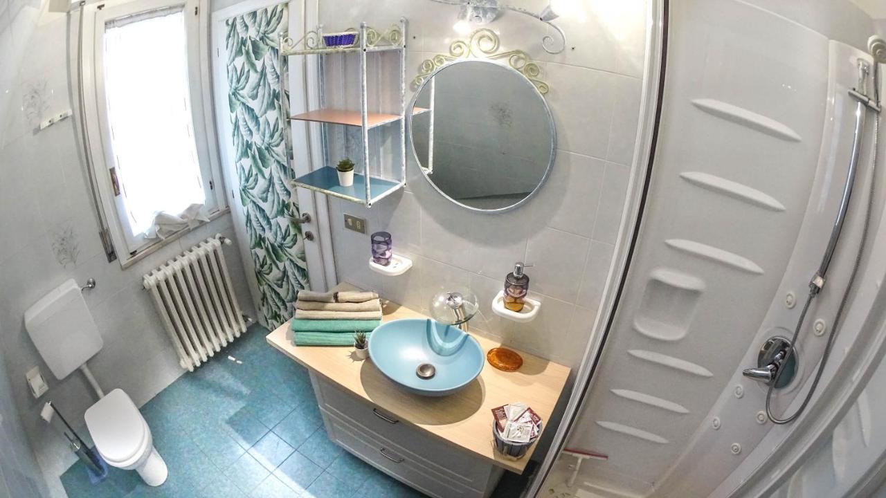 ベラーリア・イジェア・マリーナLa Casa Di Pamyアパートメント エクステリア 写真